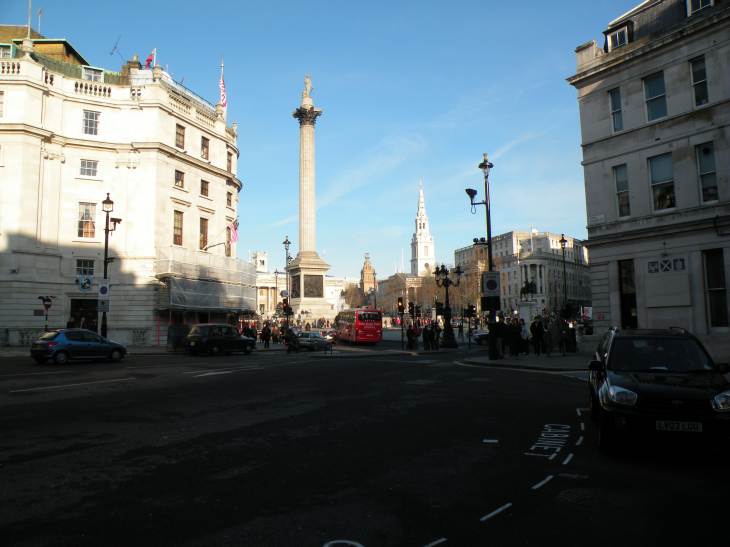  Trafalgar square et la colonne Nelson